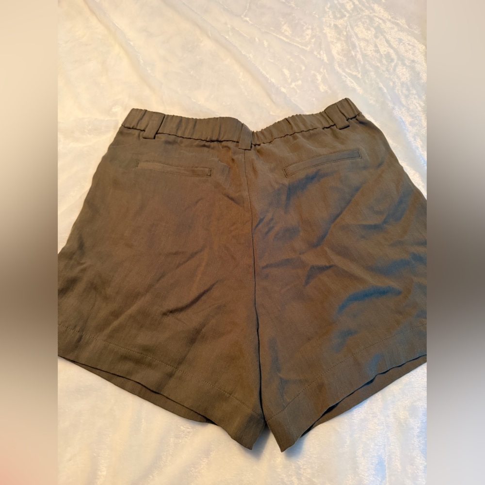 a new day Olive Women's Cargo Shorts - Picture 10 of 12